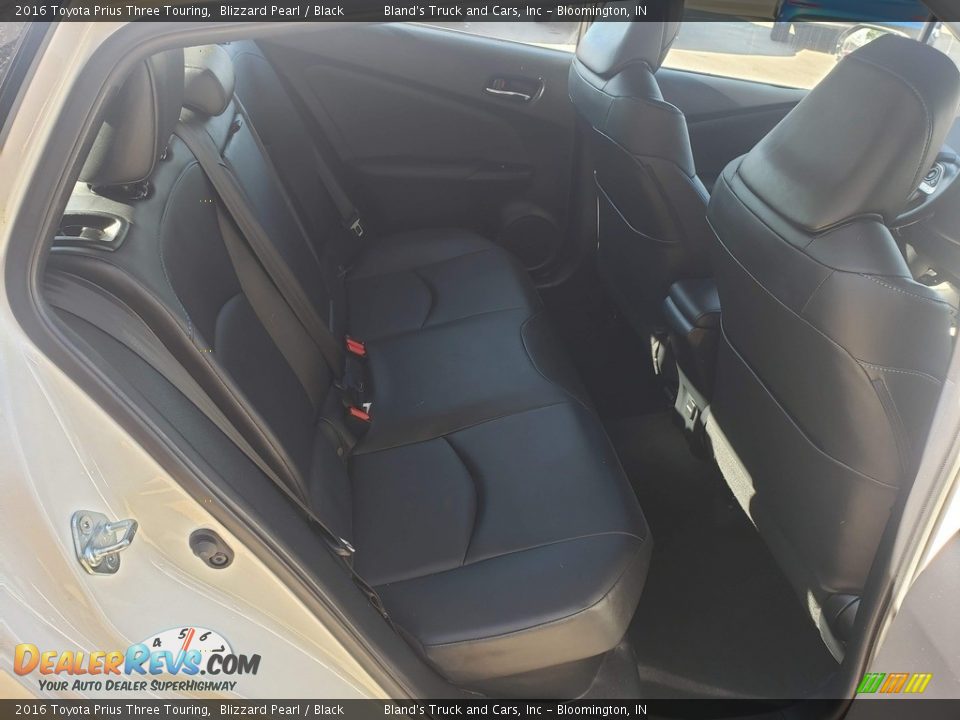 2016 Toyota Prius Three Touring Blizzard Pearl / Black Photo #29