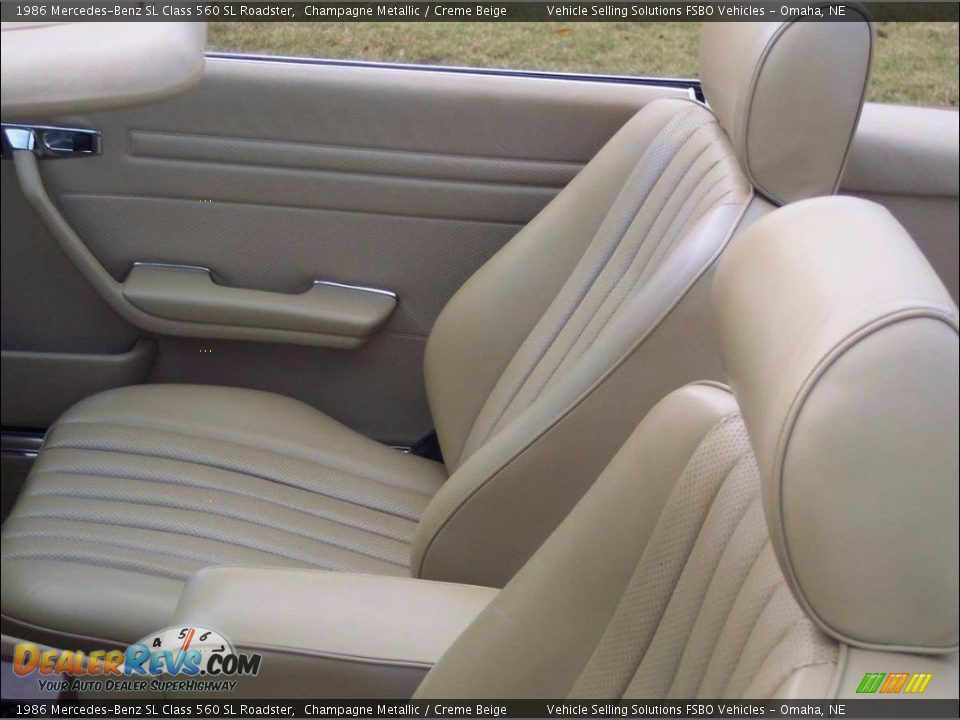 Front Seat of 1986 Mercedes-Benz SL Class 560 SL Roadster Photo #6