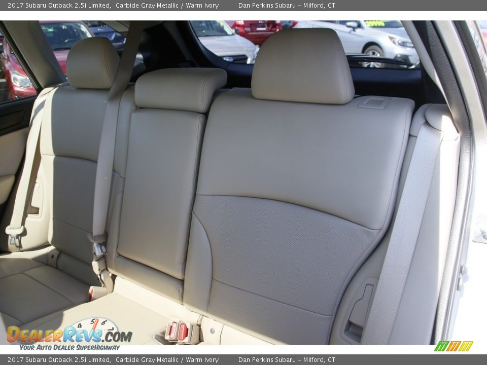 2017 Subaru Outback 2.5i Limited Carbide Gray Metallic / Warm Ivory Photo #13