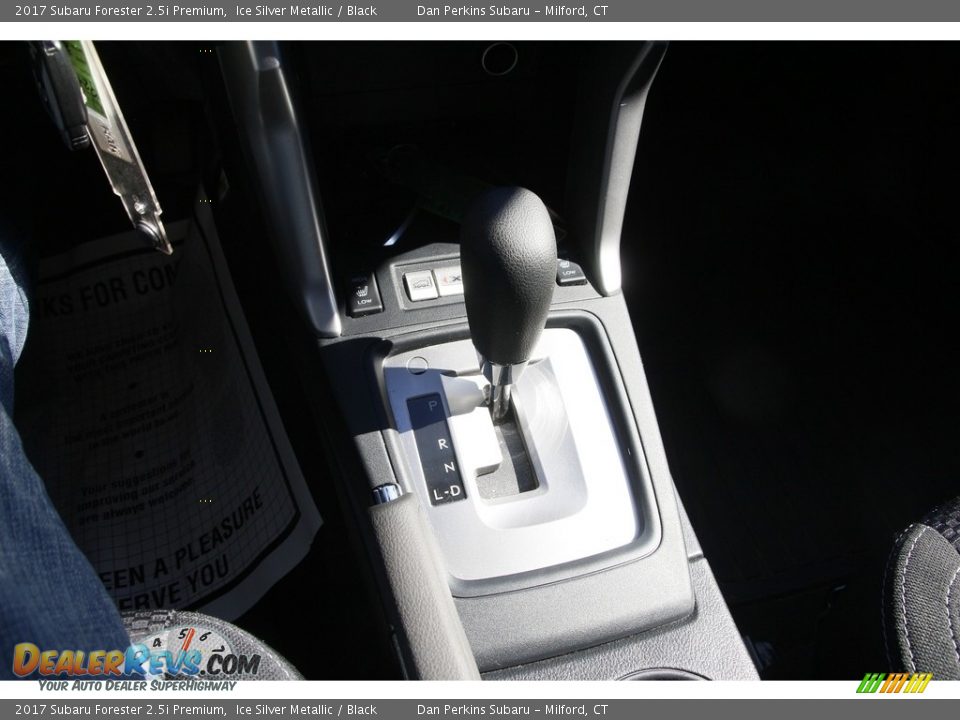 2017 Subaru Forester 2.5i Premium Ice Silver Metallic / Black Photo #21