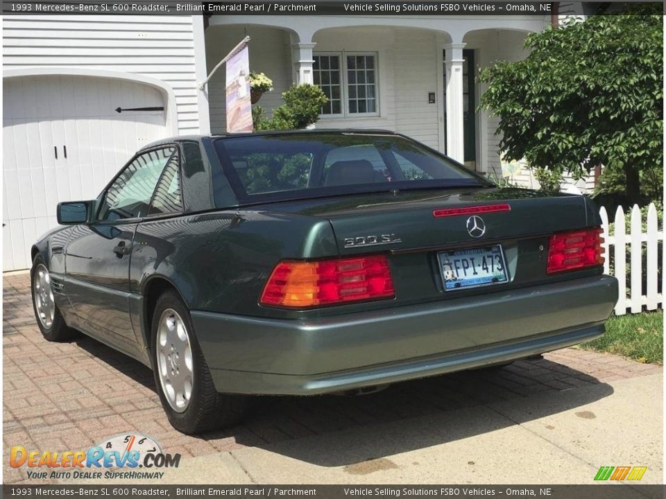 1993 Mercedes-Benz SL 600 Roadster Brilliant Emerald Pearl / Parchment Photo #3