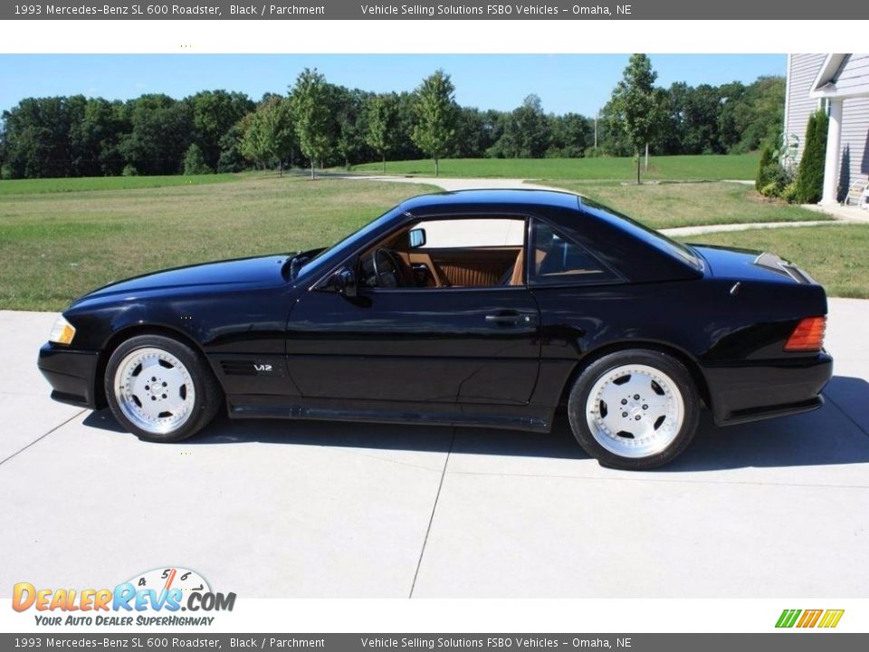 1993 Mercedes-Benz SL 600 Roadster Black / Parchment Photo #11