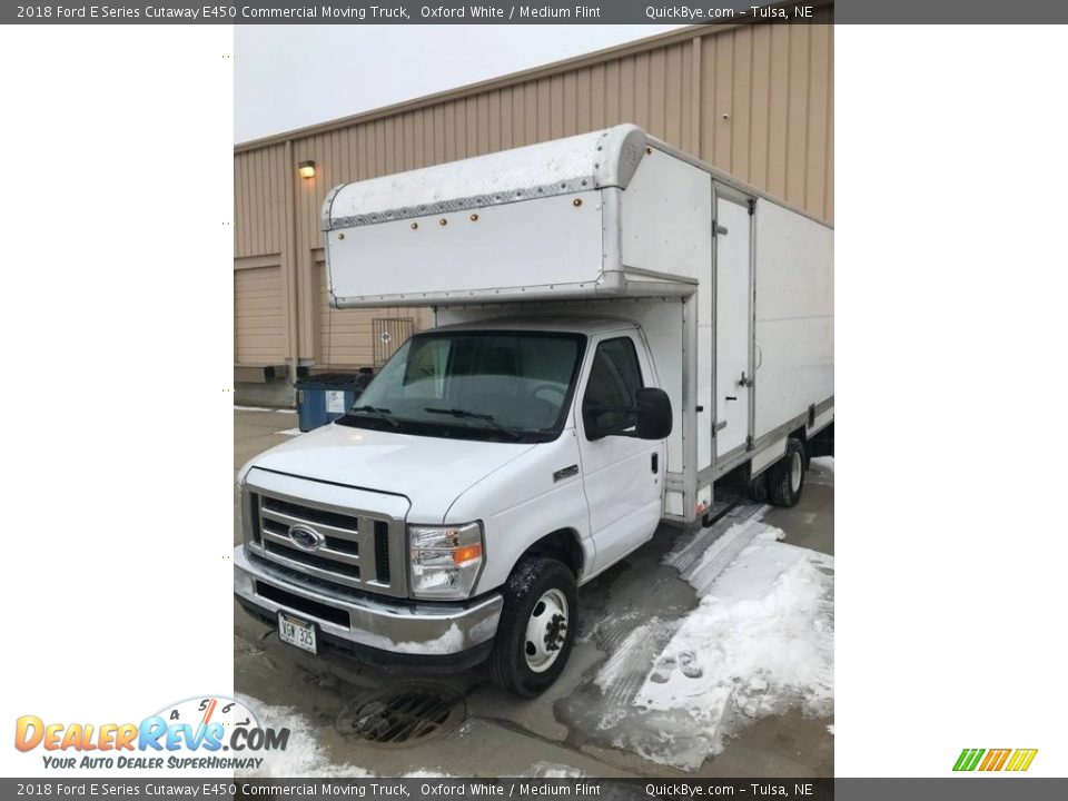 2018 Ford E Series Cutaway E450 Commercial Moving Truck Oxford White / Medium Flint Photo #1