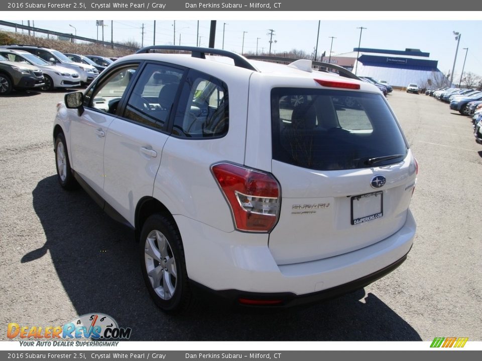 2016 Subaru Forester 2.5i Crystal White Pearl / Gray Photo #7