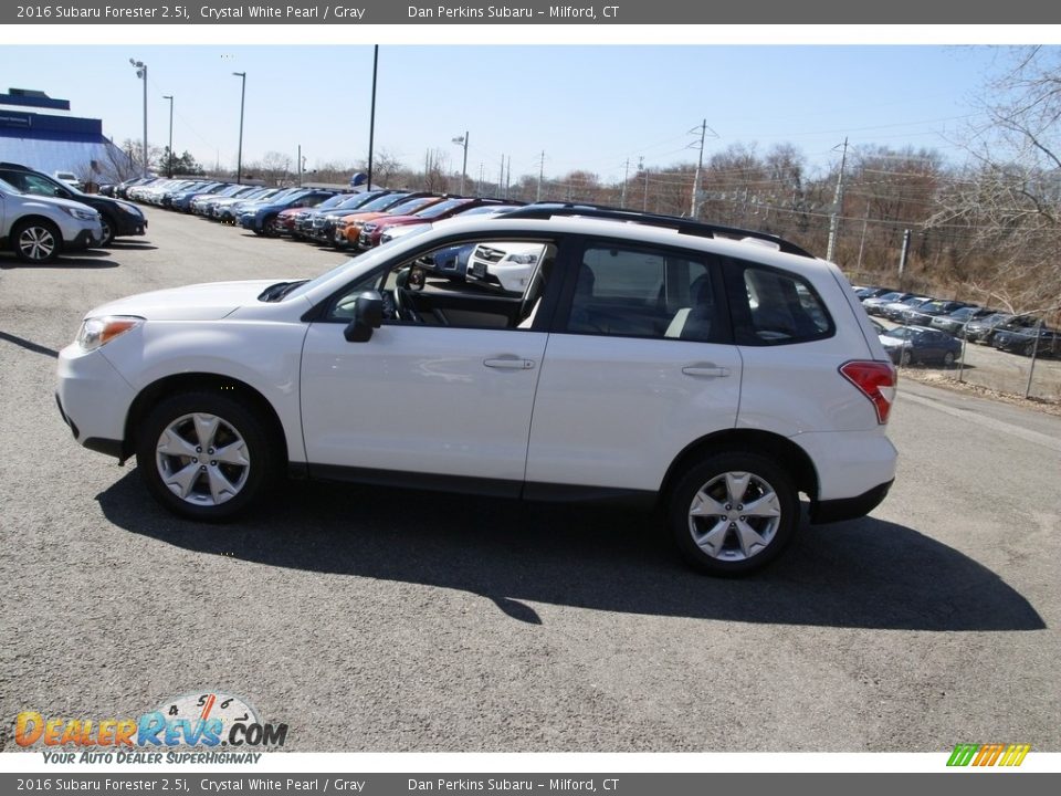 2016 Subaru Forester 2.5i Crystal White Pearl / Gray Photo #8