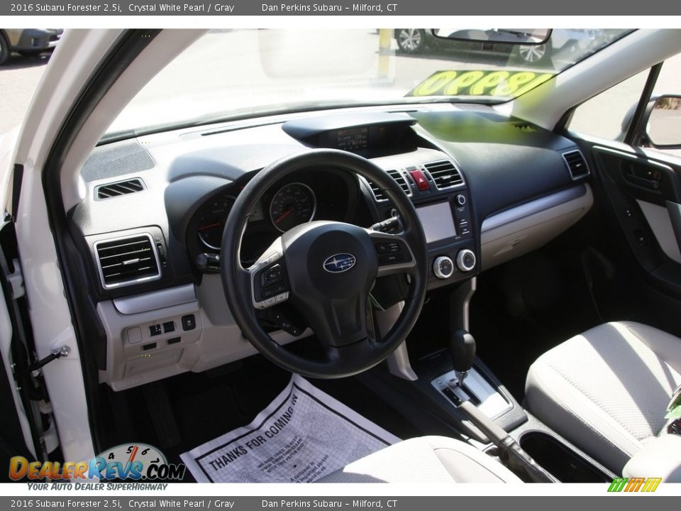 2016 Subaru Forester 2.5i Crystal White Pearl / Gray Photo #10