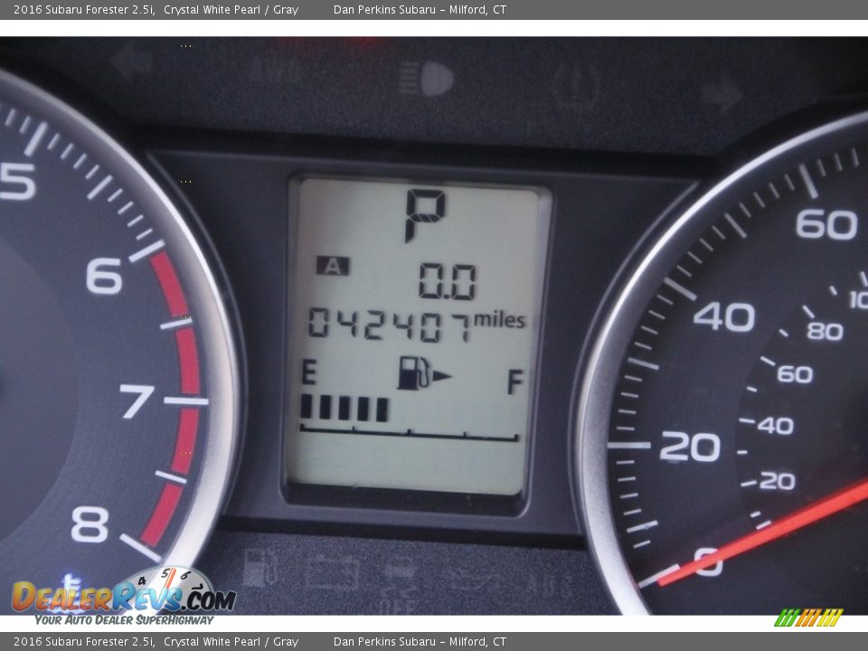 2016 Subaru Forester 2.5i Crystal White Pearl / Gray Photo #17