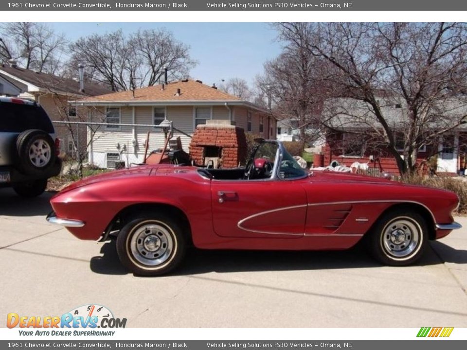 Honduras Maroon 1961 Chevrolet Corvette Convertible Photo #1