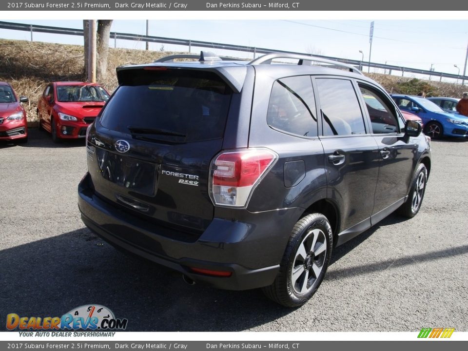 2017 Subaru Forester 2.5i Premium Dark Gray Metallic / Gray Photo #5