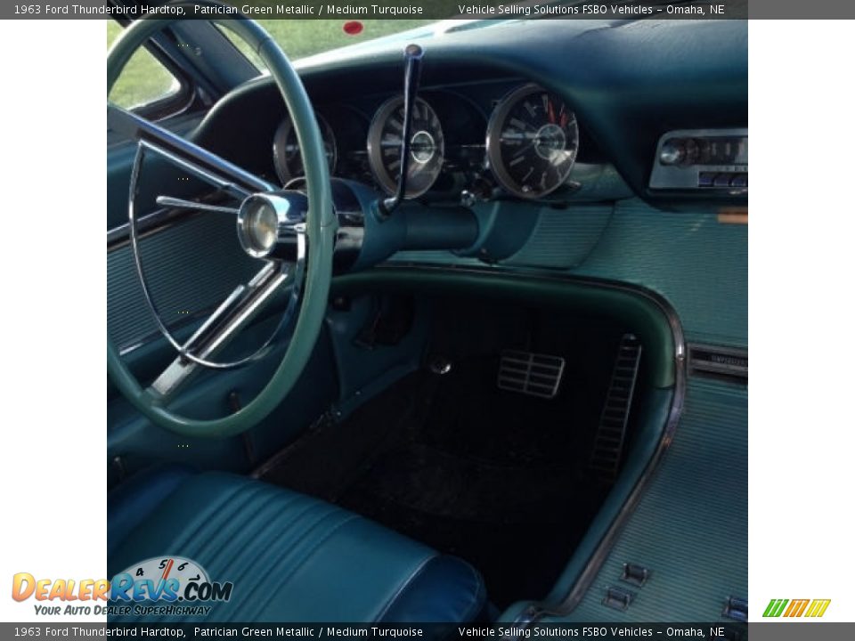 Dashboard of 1963 Ford Thunderbird Hardtop Photo #5