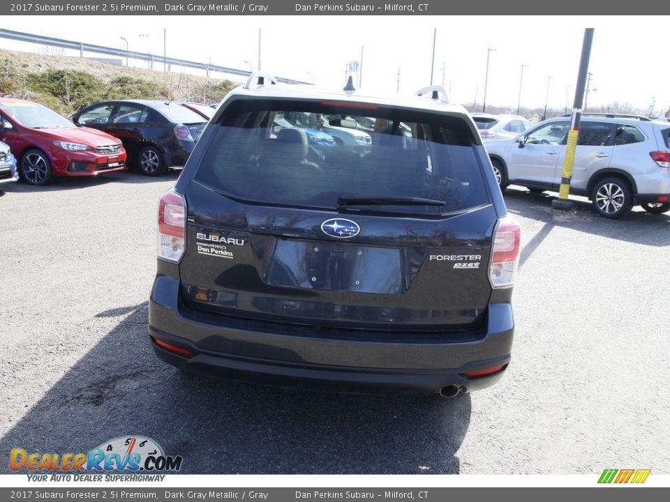2017 Subaru Forester 2.5i Premium Dark Gray Metallic / Gray Photo #6