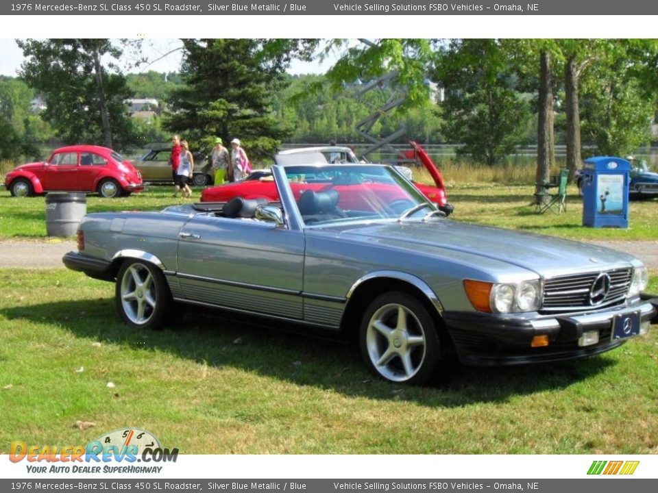 Front 3/4 View of 1976 Mercedes-Benz SL Class 450 SL Roadster Photo #1