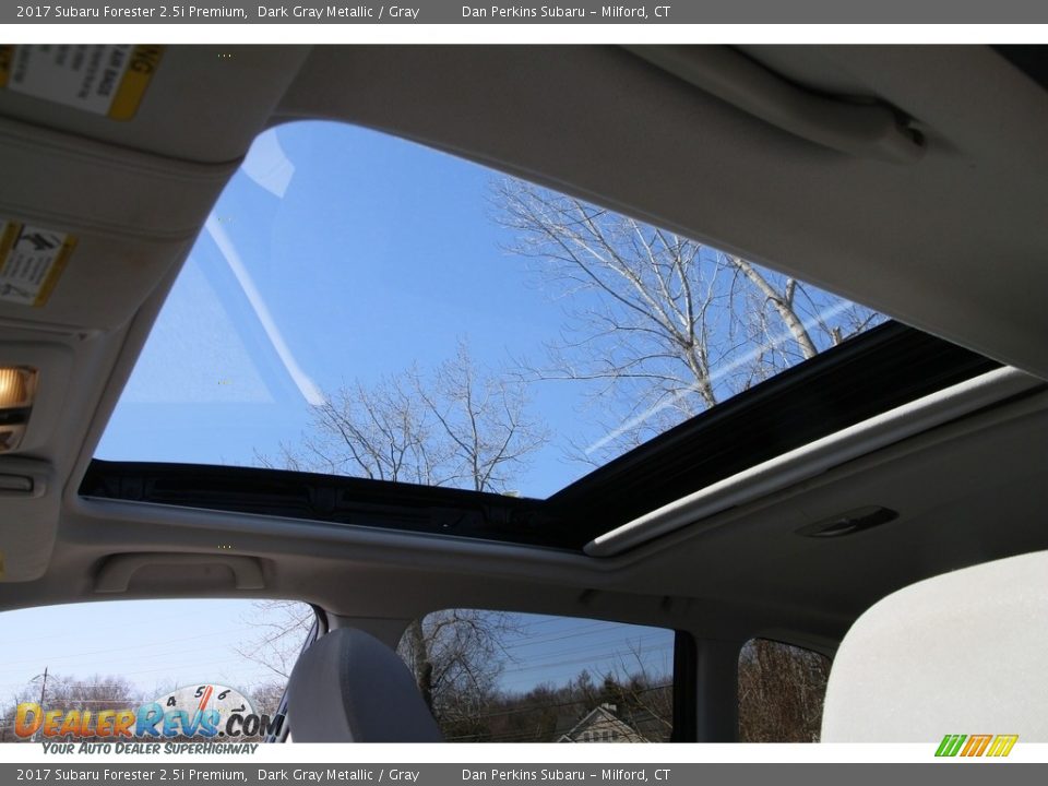2017 Subaru Forester 2.5i Premium Dark Gray Metallic / Gray Photo #11