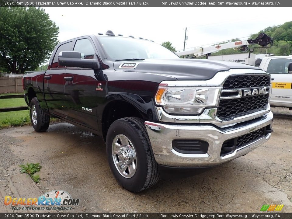 2020 Ram 3500 Tradesman Crew Cab 4x4 Diamond Black Crystal Pearl / Black Photo #8