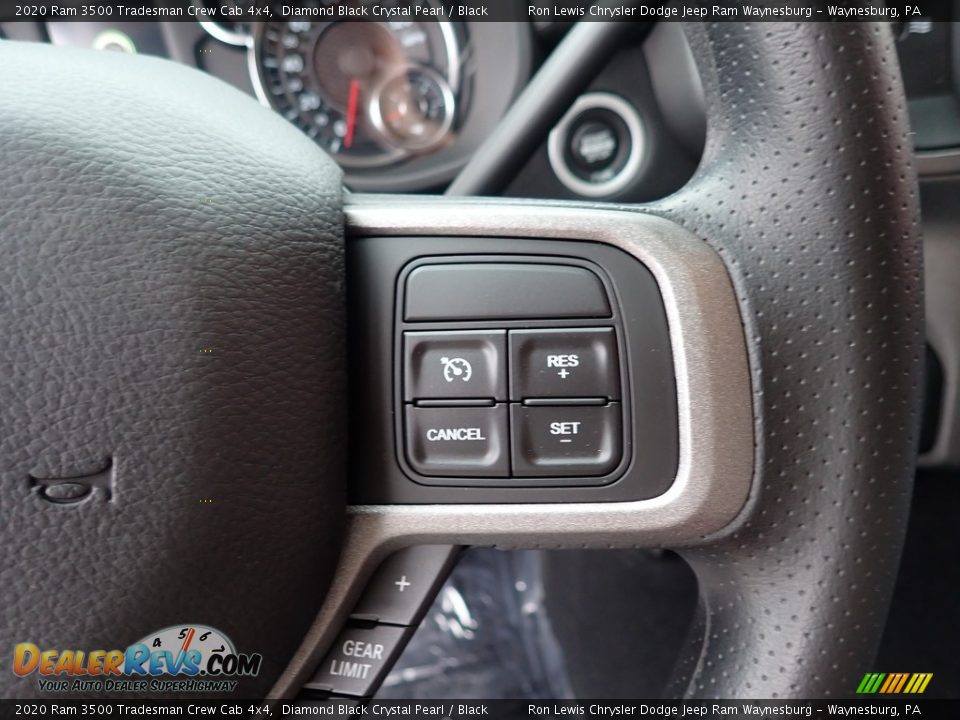 2020 Ram 3500 Tradesman Crew Cab 4x4 Diamond Black Crystal Pearl / Black Photo #17