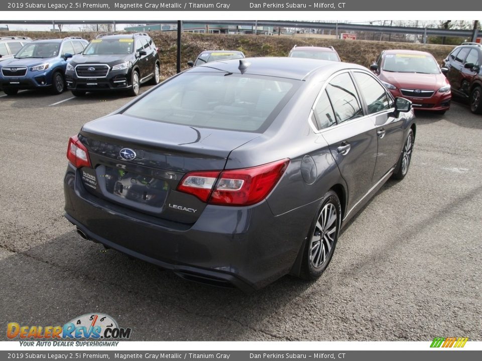 2019 Subaru Legacy 2.5i Premium Magnetite Gray Metallic / Titanium Gray Photo #5