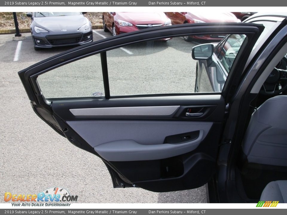 2019 Subaru Legacy 2.5i Premium Magnetite Gray Metallic / Titanium Gray Photo #11