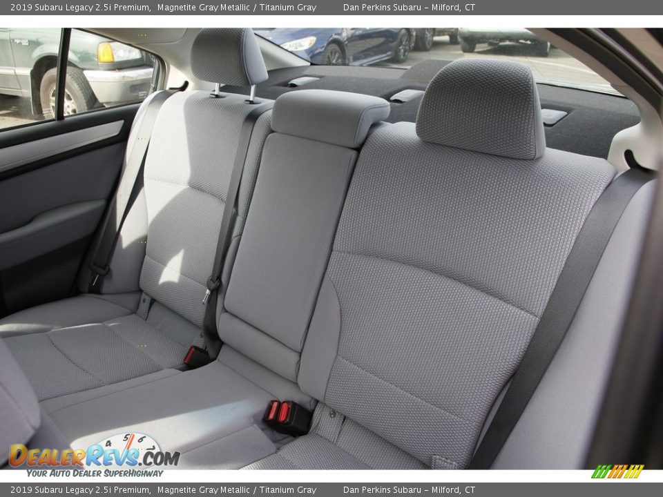 2019 Subaru Legacy 2.5i Premium Magnetite Gray Metallic / Titanium Gray Photo #12