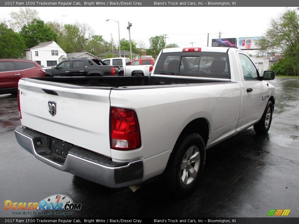 2017 Ram 1500 Tradesman Regular Cab Bright White / Black/Diesel Gray Photo #4