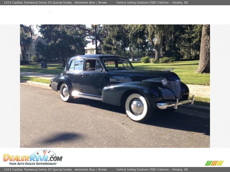 Antoinette Blue 1939 Cadillac Fleetwood Series 60 Special Sedan Photo #2