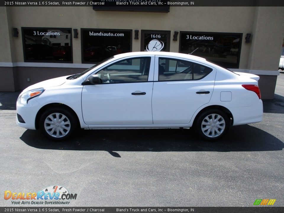 2015 Nissan Versa 1.6 S Sedan Fresh Powder / Charcoal Photo #1