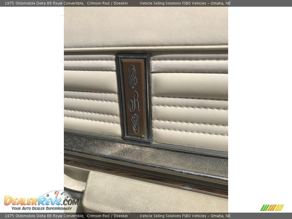 1975 Oldsmobile Delta 88 Royal Convertible Logo Photo #17