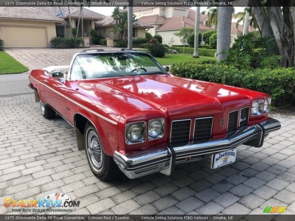 Front 3/4 View of 1975 Oldsmobile Delta 88 Royal Convertible Photo #22