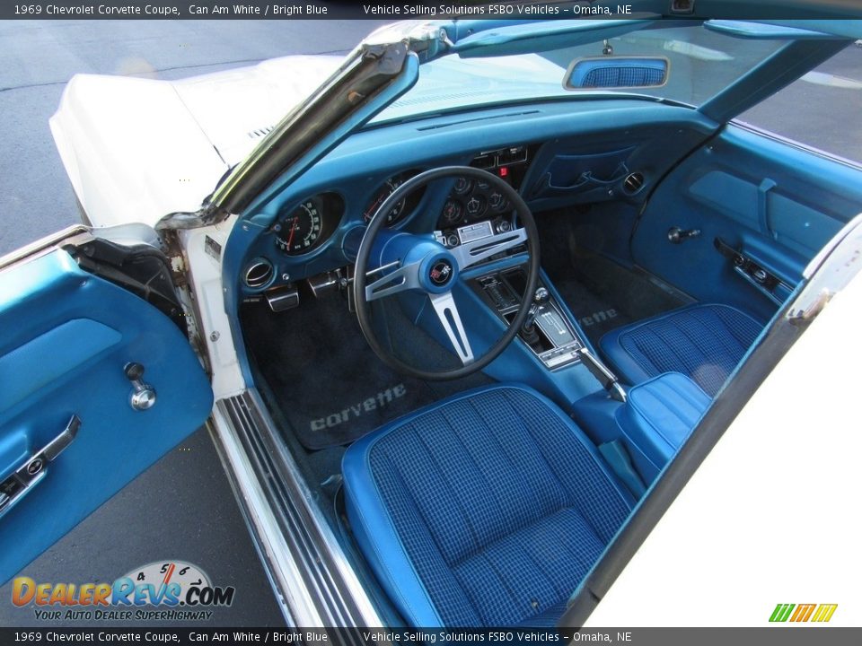 Bright Blue Interior - 1969 Chevrolet Corvette Coupe Photo #17