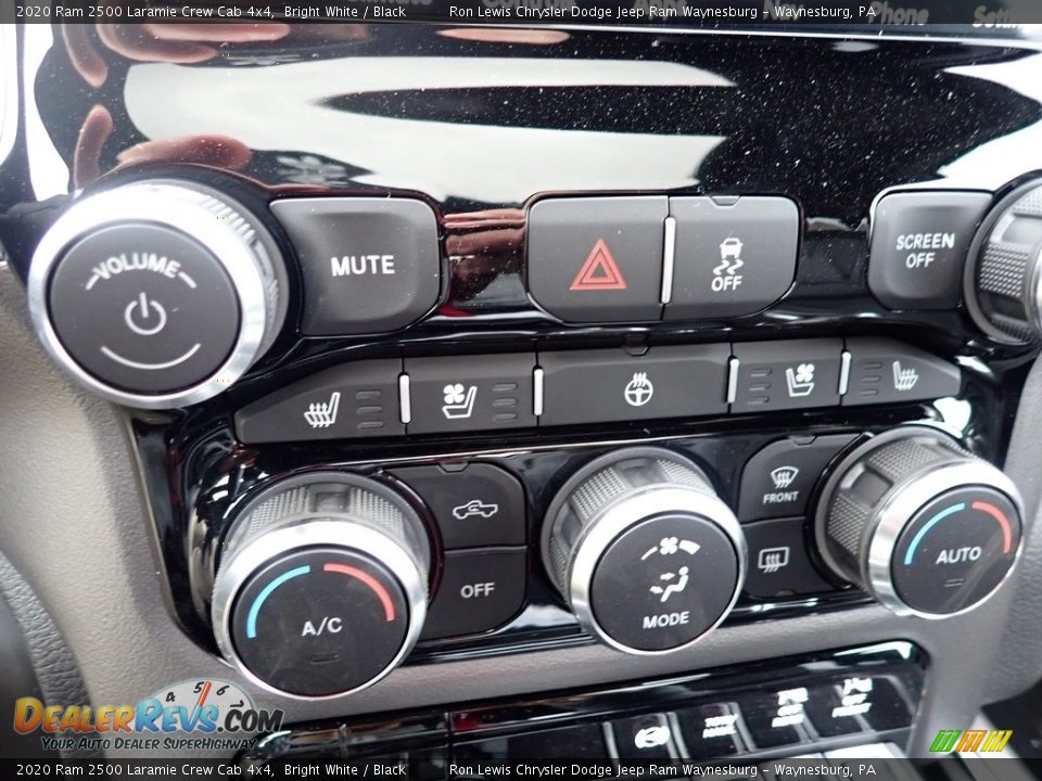 2020 Ram 2500 Laramie Crew Cab 4x4 Bright White / Black Photo #20
