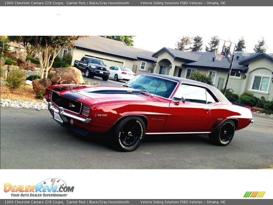 1969 Chevrolet Camaro Z28 Coupe Garnet Red / Black/Gray Houndstooth Photo #3