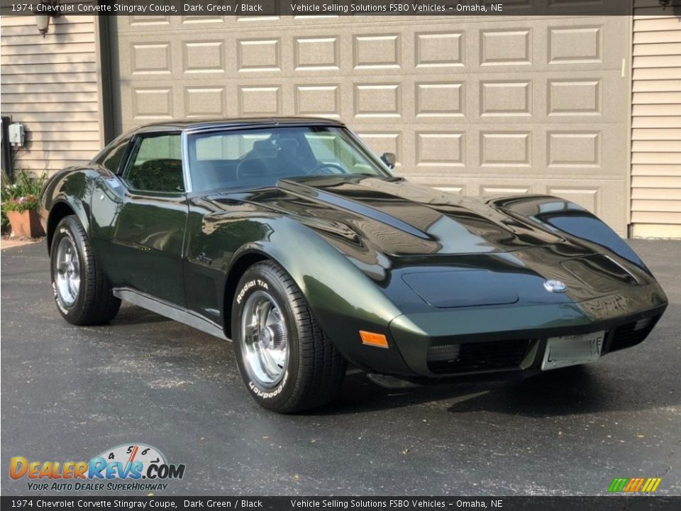 Front 3/4 View of 1974 Chevrolet Corvette Stingray Coupe Photo #1