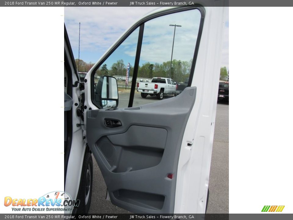 Door Panel of 2018 Ford Transit Van 250 MR Regular Photo #8