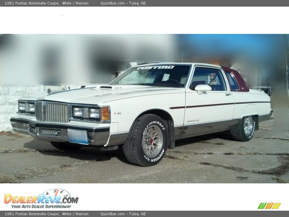 1981 Pontiac Bonneville Coupe White / Maroon Photo #1