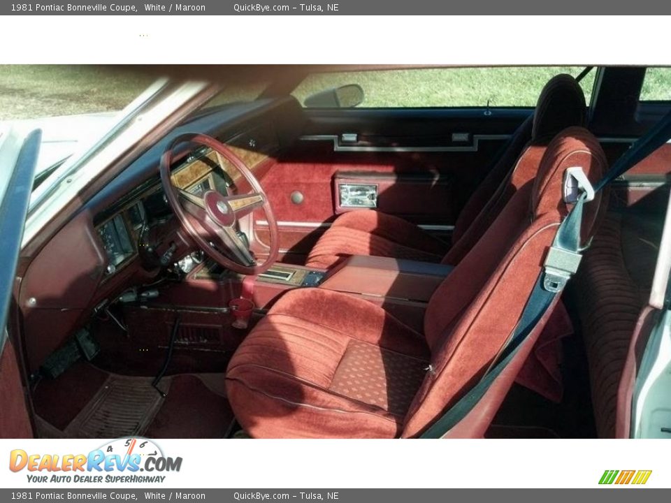 1981 Pontiac Bonneville Coupe White / Maroon Photo #5