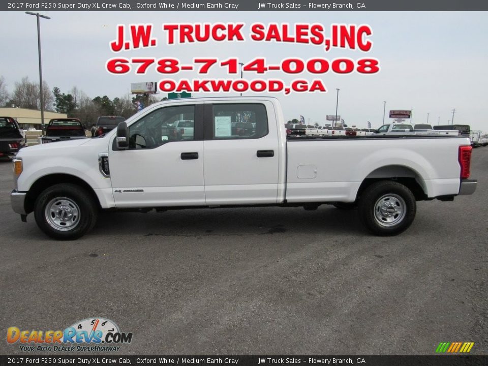 Dealer Info of 2017 Ford F250 Super Duty XL Crew Cab Photo #2