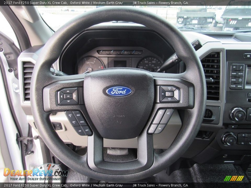 2017 Ford F250 Super Duty XL Crew Cab Steering Wheel Photo #28