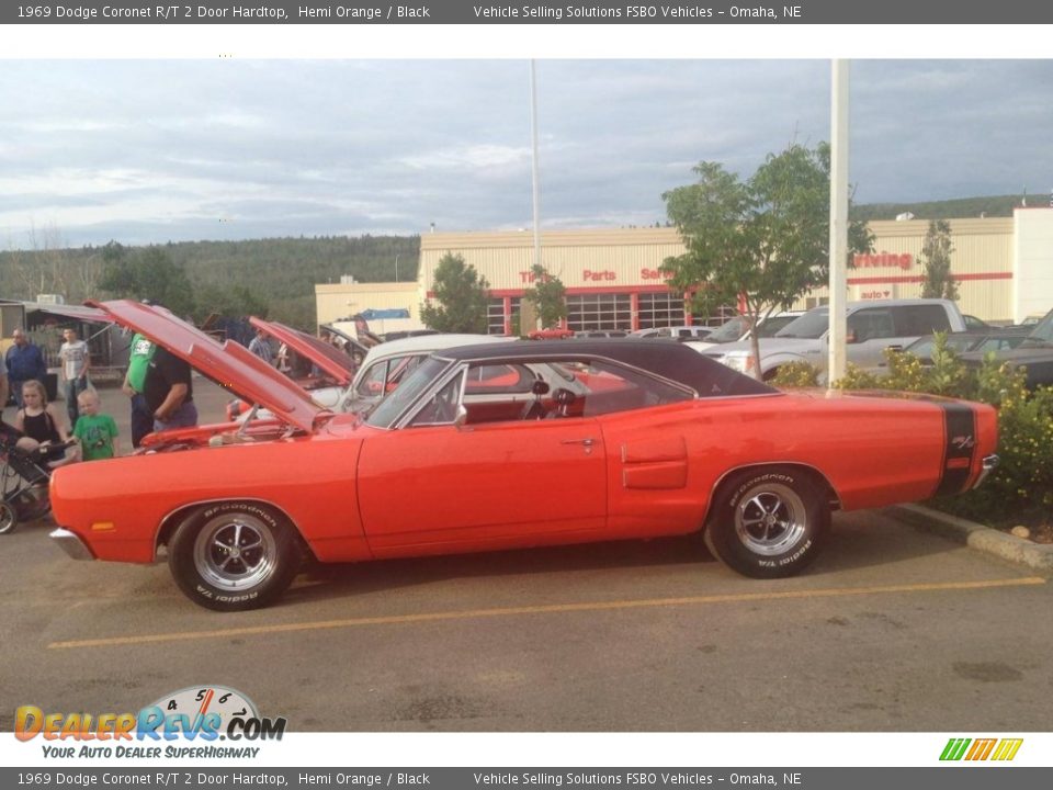 Hemi Orange 1969 Dodge Coronet R/T 2 Door Hardtop Photo #3