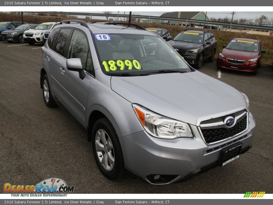2016 Subaru Forester 2.5i Limited Ice Silver Metallic / Gray Photo #3