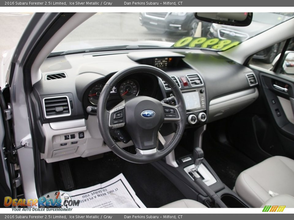 2016 Subaru Forester 2.5i Limited Ice Silver Metallic / Gray Photo #10