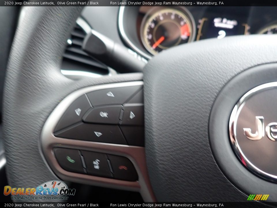 2020 Jeep Cherokee Latitude Olive Green Pearl / Black Photo #19