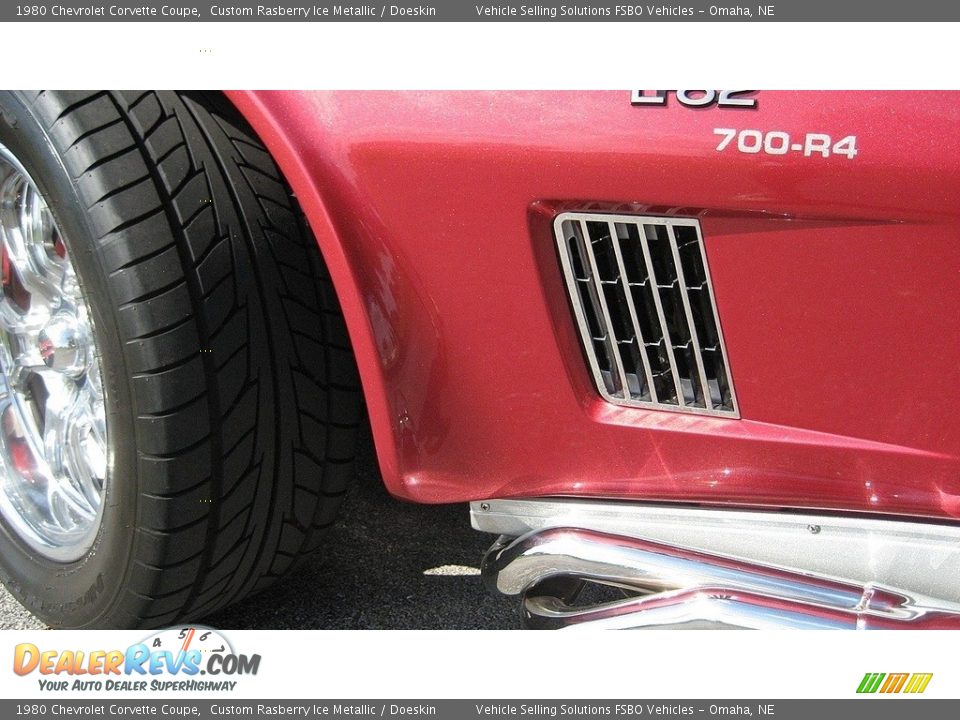 1980 Chevrolet Corvette Coupe Custom Rasberry Ice Metallic / Doeskin Photo #24