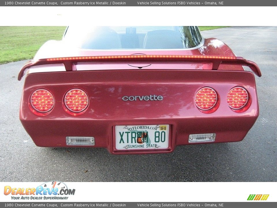 1980 Chevrolet Corvette Coupe Custom Rasberry Ice Metallic / Doeskin Photo #26