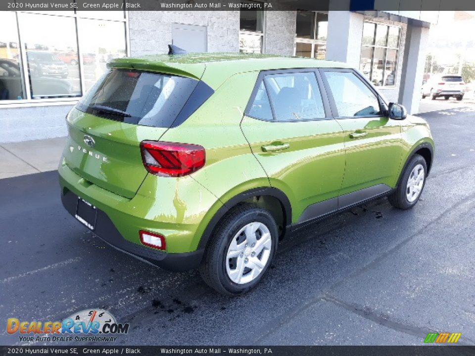 2020 Hyundai Venue SE Green Apple / Black Photo #3