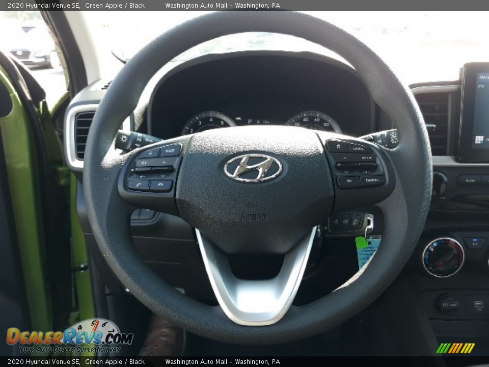 2020 Hyundai Venue SE Green Apple / Black Photo #4