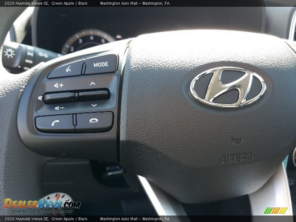 2020 Hyundai Venue SE Green Apple / Black Photo #5