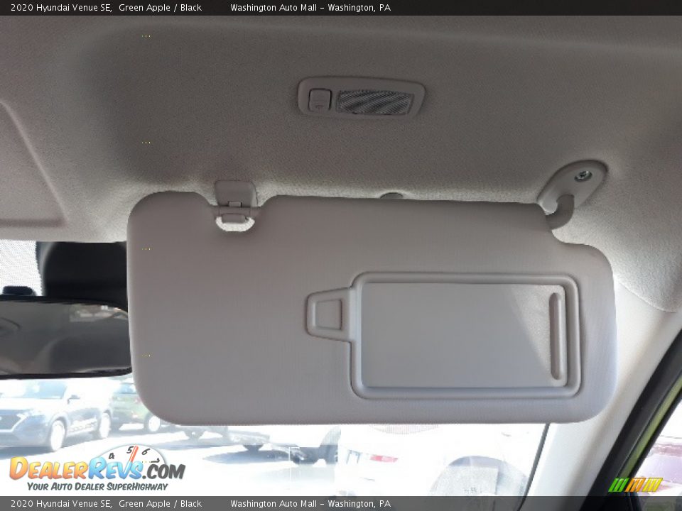 2020 Hyundai Venue SE Green Apple / Black Photo #15