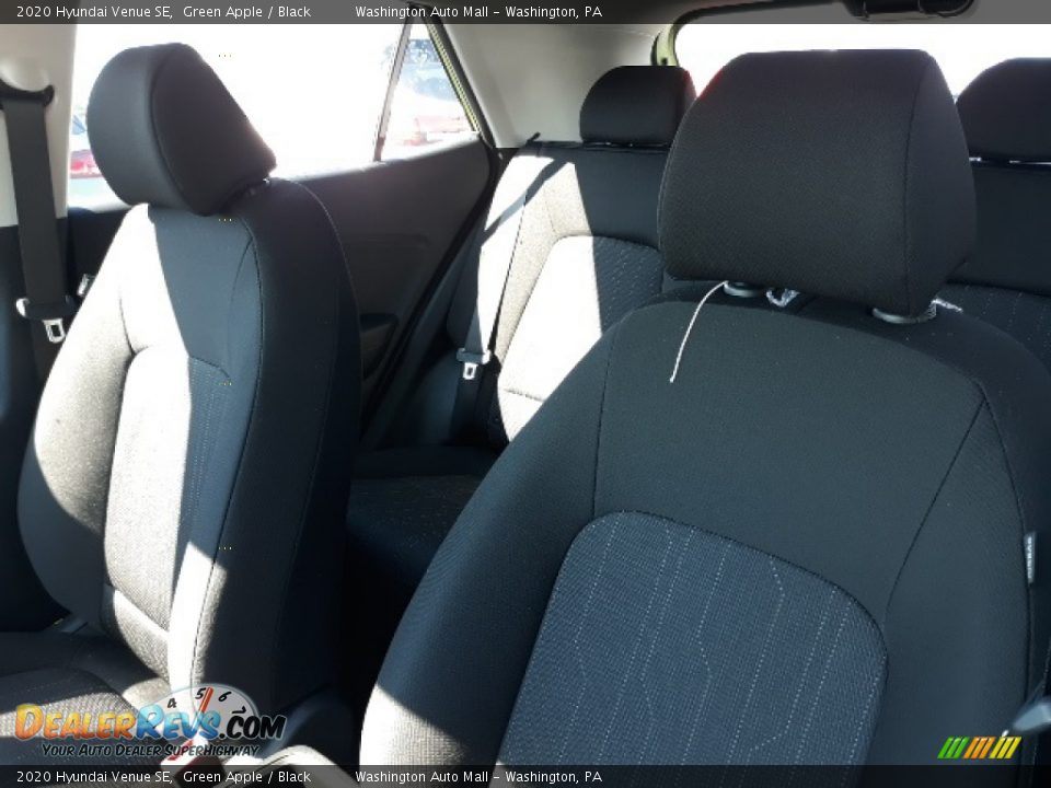 2020 Hyundai Venue SE Green Apple / Black Photo #17