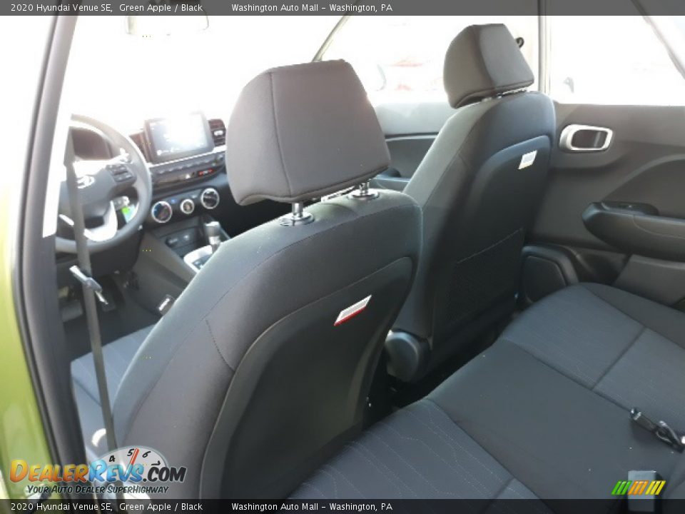 2020 Hyundai Venue SE Green Apple / Black Photo #20