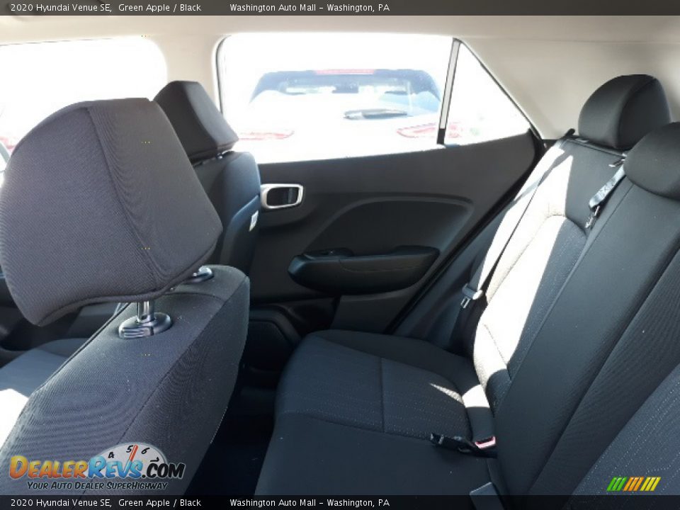 2020 Hyundai Venue SE Green Apple / Black Photo #21