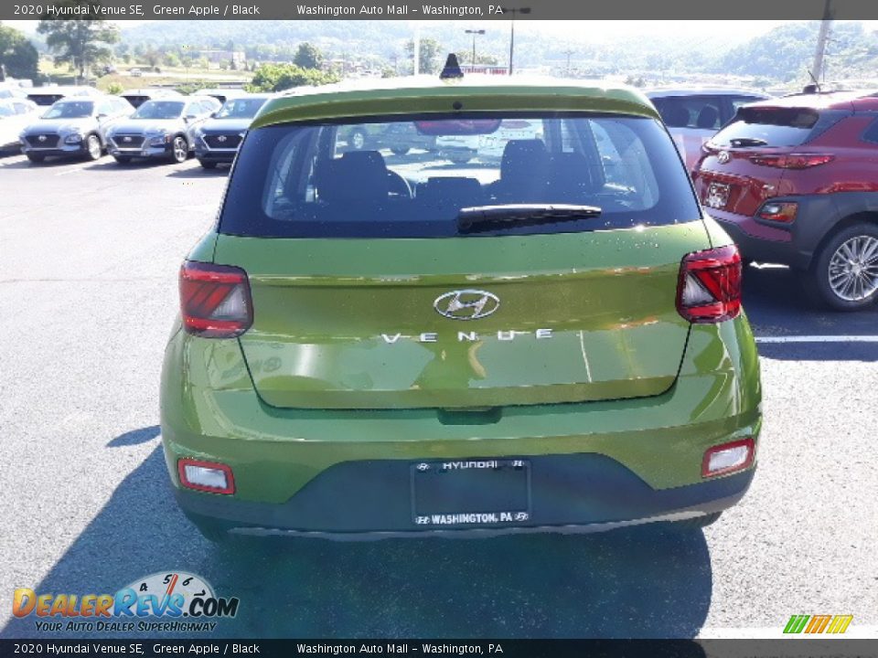 2020 Hyundai Venue SE Green Apple / Black Photo #24